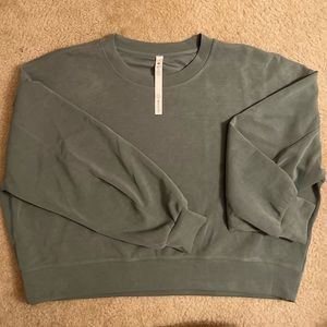 LULULEMON SOFTSTREAM PERFECTLY OVERSIZED CROPPED CREW